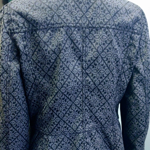 ANN TAYLOR LOFT CROPPED JACKET SIZE 4 - Picture 4 of 9